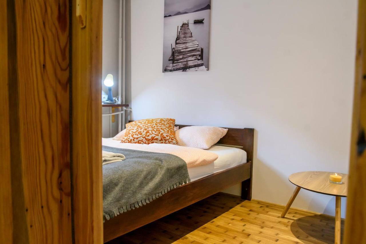 Chmielna Wood Lux Apartment Warsaw Exterior photo